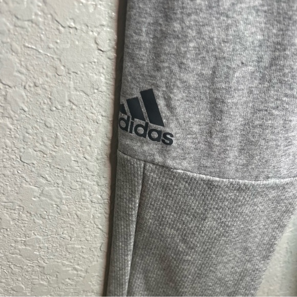 Adidas Men’s Gray Jogger Sweatpants - Picture 3 of 7